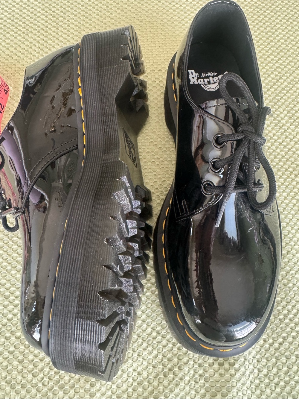 Dr. Martens Air Wair Size 10 Black Patent 3-Eye Lace-Up Platform Oxfords -NEW - Picture 3 of 11